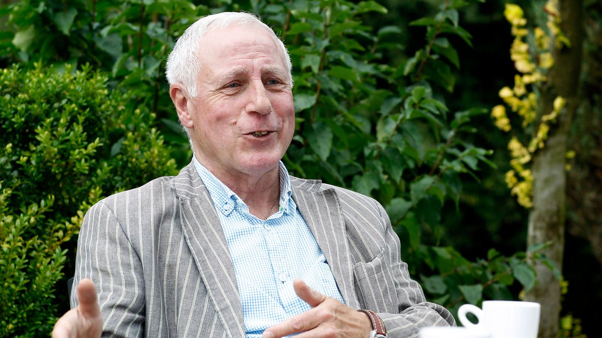 Oud-international Dick Schneider (77) uit Deventer overleden