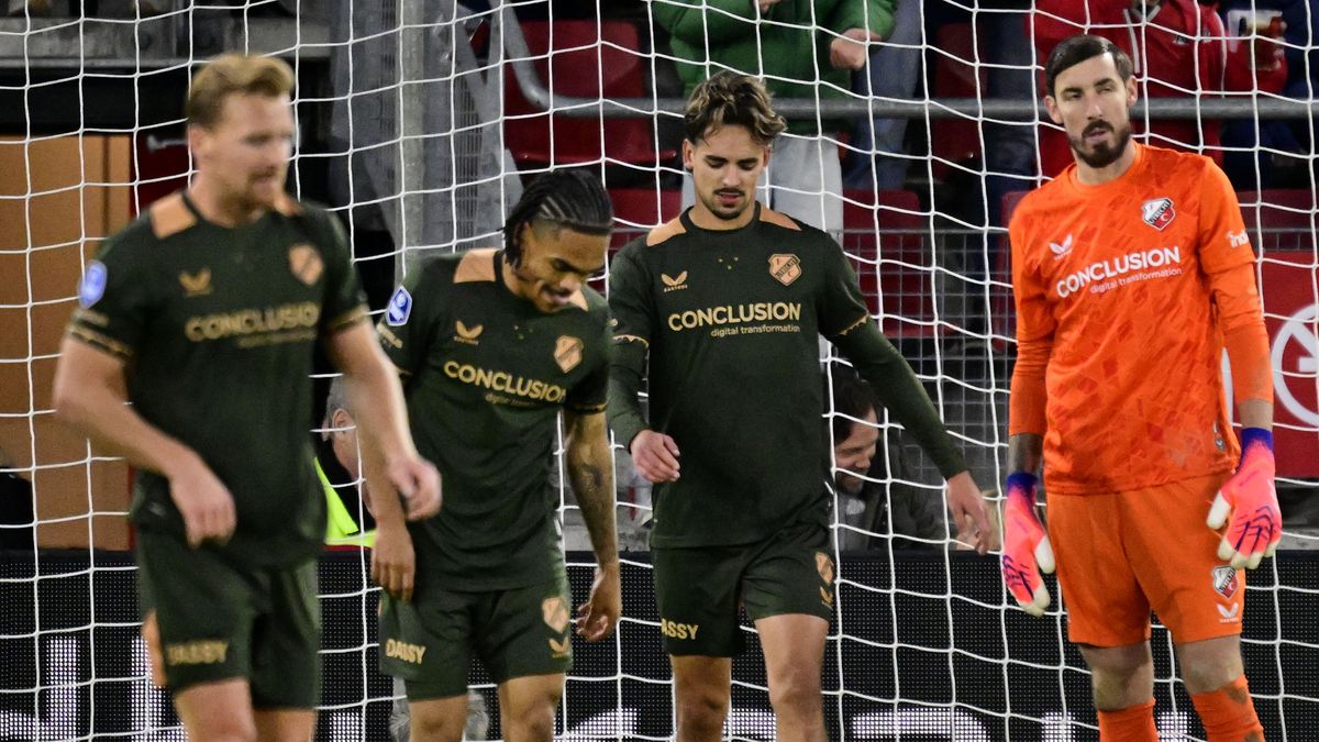 AZ was 'gewoon' beter dan FC Utrecht: 'Best lastig om uit deze situatie te komen'