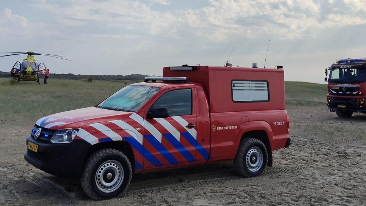 Duitser (60) overleden na blikseminslag op strand Renesse
