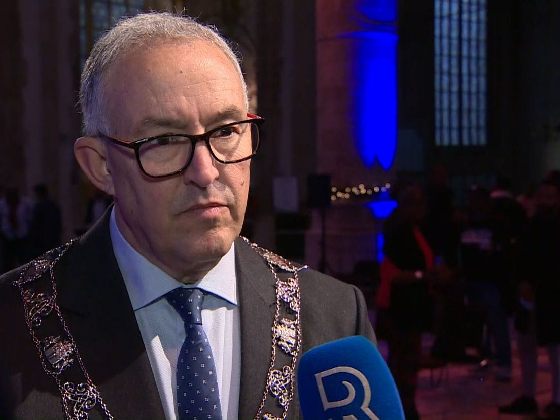 Burgemeester Aboutaleb beantwoordt vrijdag jouw vragen