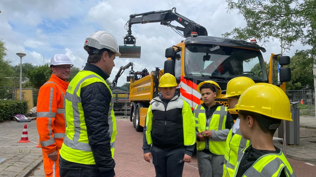 Op de bouwplaats waar binnenkort 220 appartementen worden gerealiseerd