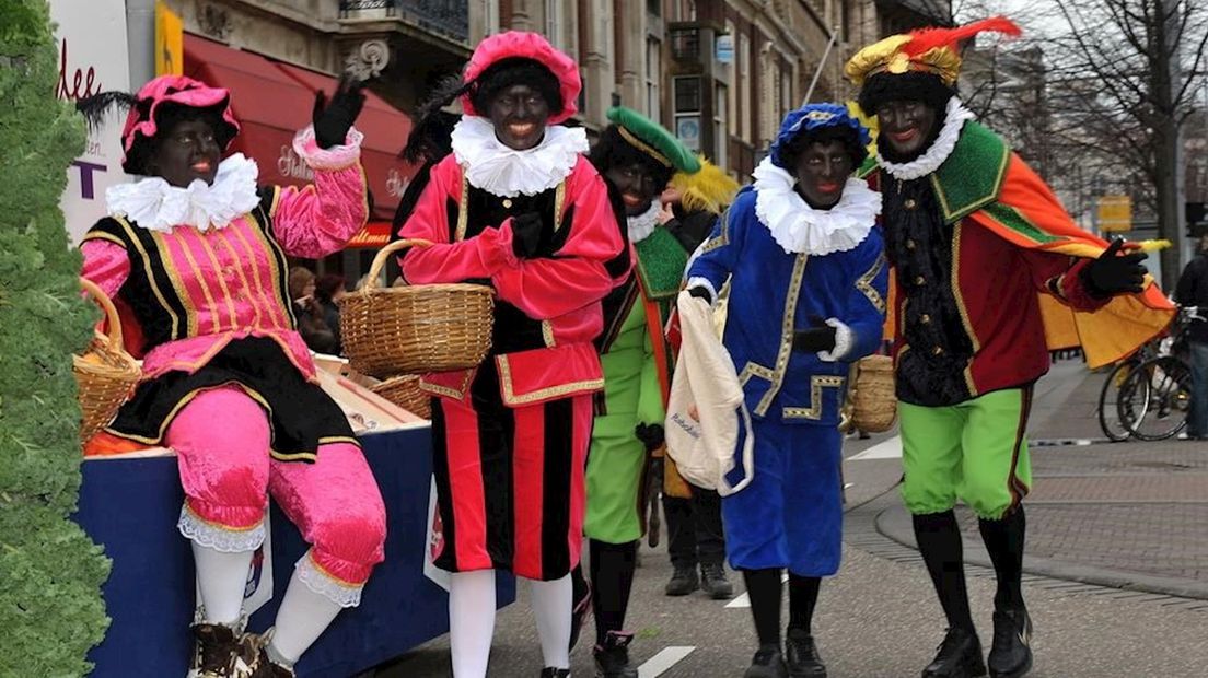 Intocht van Sinterklaas en zwarte pieten