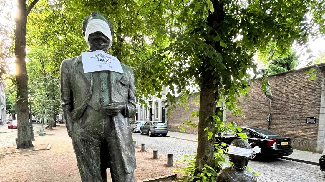 Het beeld van Alfons Olterdissen.