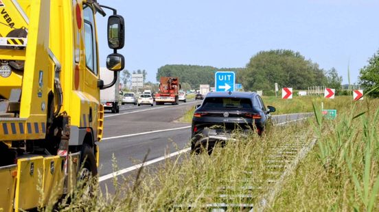 Gewonde bij kop-staartbotsing op A15