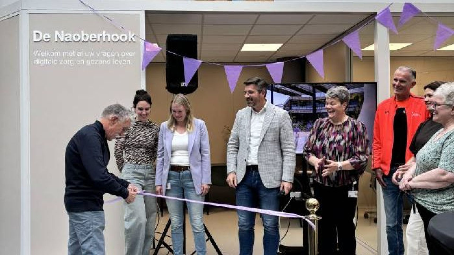 Feestelijke opening Naoberhook in het SKB.
