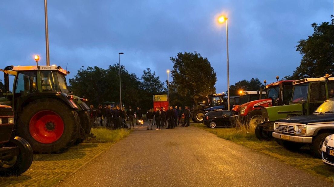 Boeren tegengehouden bij Bathmen: 'Plan om Noord-Nederland van rest af te sluiten'