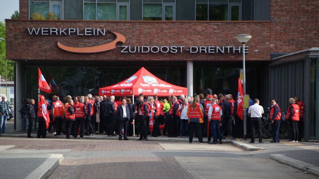 staking