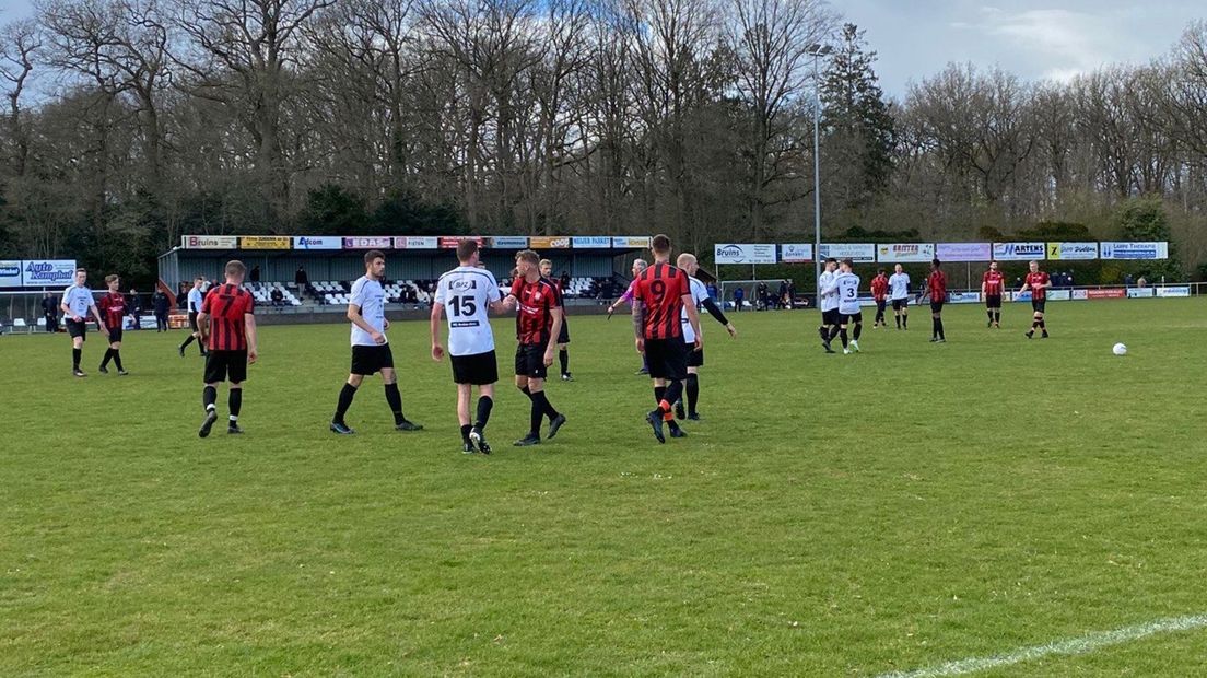 HODO op weg naar het kampioenschap na ruime zege op Raptim