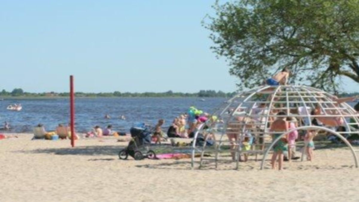 Negatief zwemadvies Zuidlaardermeer door blauwalg