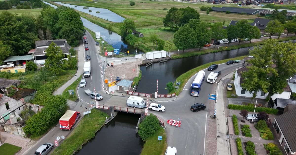 Photo: rtvdrenthe.nl Norgerbrug closure near Assen extended to 2027 due to protected barn swallows