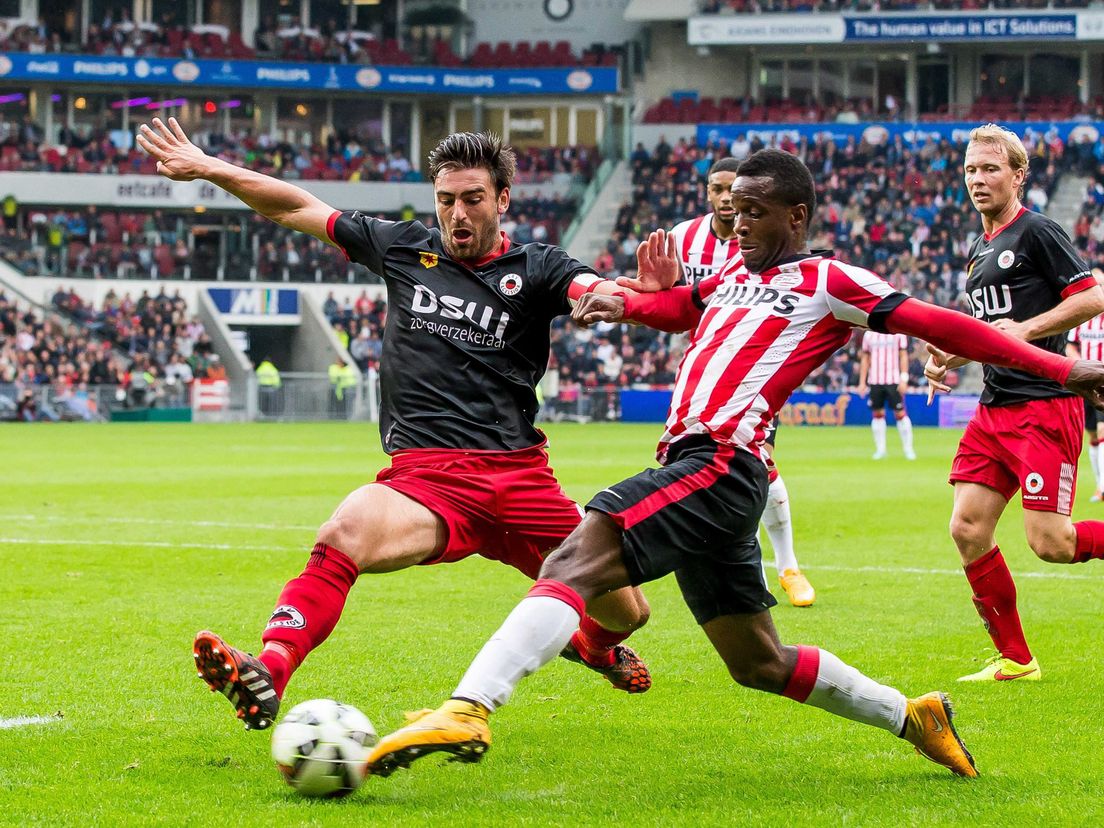 Sander Fischer tegen PSV in zijn Excelsior-tijd.