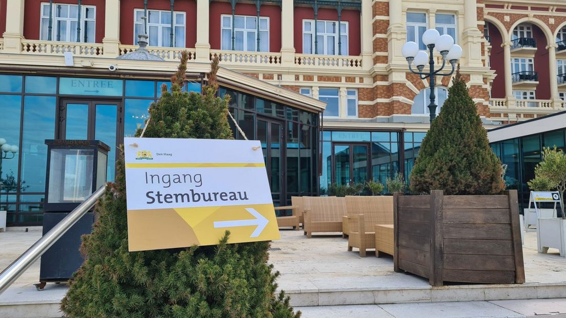 Stembureau bij het Kurhaus
