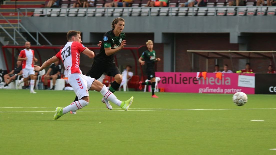 Glenn Bijl scoort de gelijkmaker tegen FC Groningen (Rechten: Chris Kunst Fotografie)