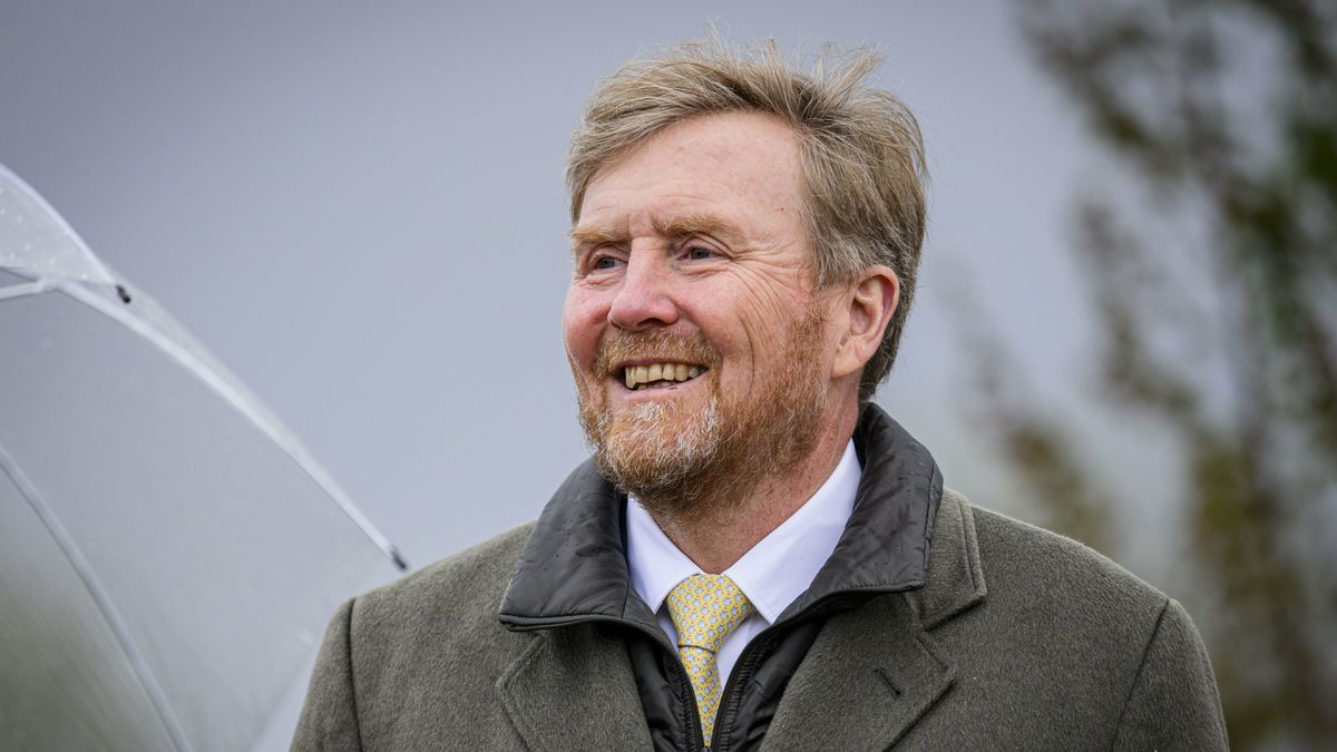 Koning en koningin brengen recordaantal bezoeken aan Fryslân: toeval of zit er meer achter?