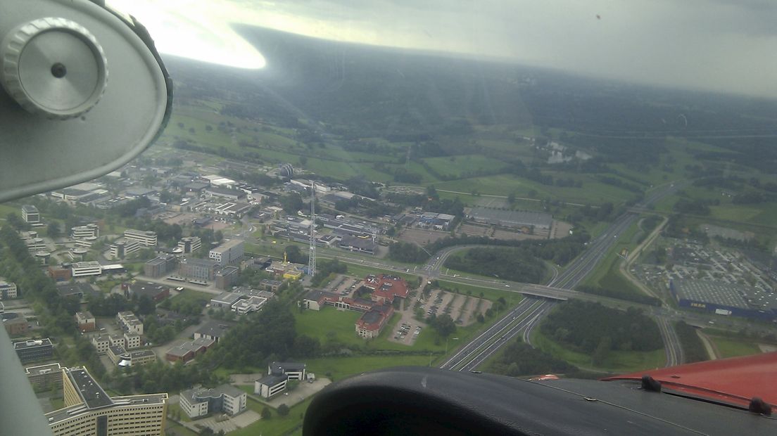 Vliegveld Twente bestaat 80 jaar