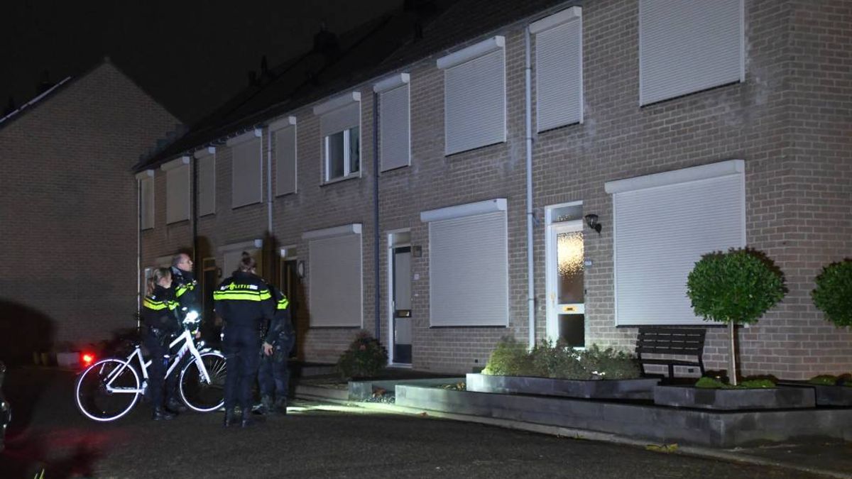 Gemaskerde mannen overvallen woning in Oostburg met mes