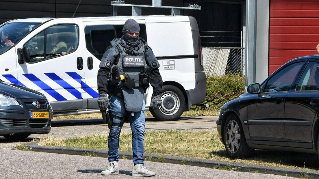 Inval in loods in Meppel (Rechten: persbureau Meter)