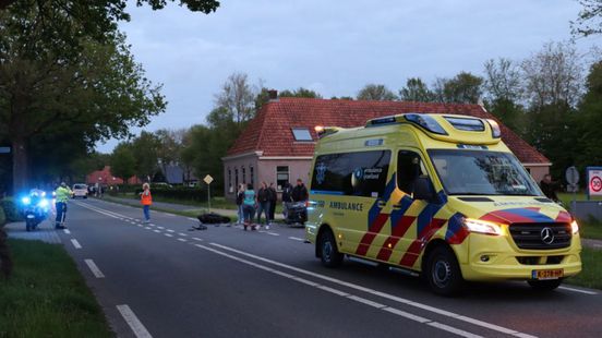 112 Nieuws: Scooterrijder naar ziekenhuis na aanrijding bij Paasloo.
