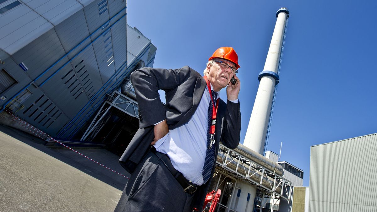 Executieveiling Rotterdams pretpark van Hennie van der Most door rechter uitgesteld