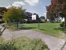 Scholen krijgen mogelijk noodlokaal op voetbalveldje in Hoogeveen
