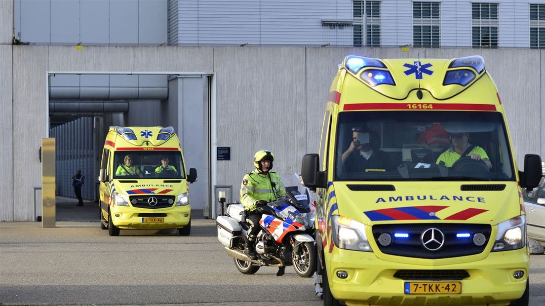 In de gevangenis in Alphen werd een man gewond aangetroffen in zijn cel