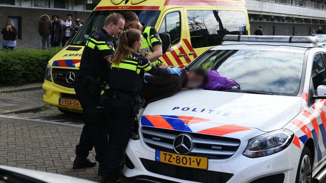 De politie heeft iemand aangehouden 