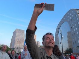 Dichter Robin Block vangt een gedicht uit de lucht