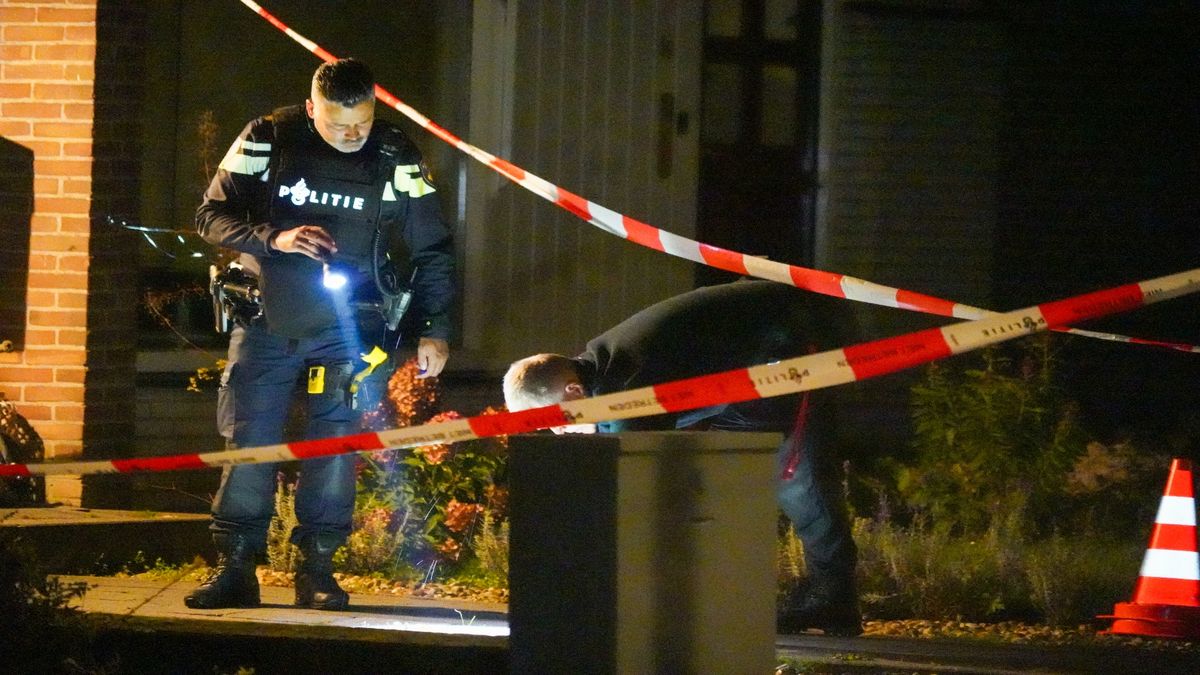 112-nieuws:Zeven woningen ontruimd na gaslucht Scheemda • Explosie aan Thialflaan Hoogezand