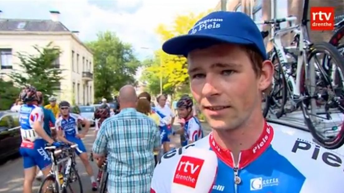 Elmar Reinders wint Altena Biesbosch Ronde (Rechten: RTV Drenthe)