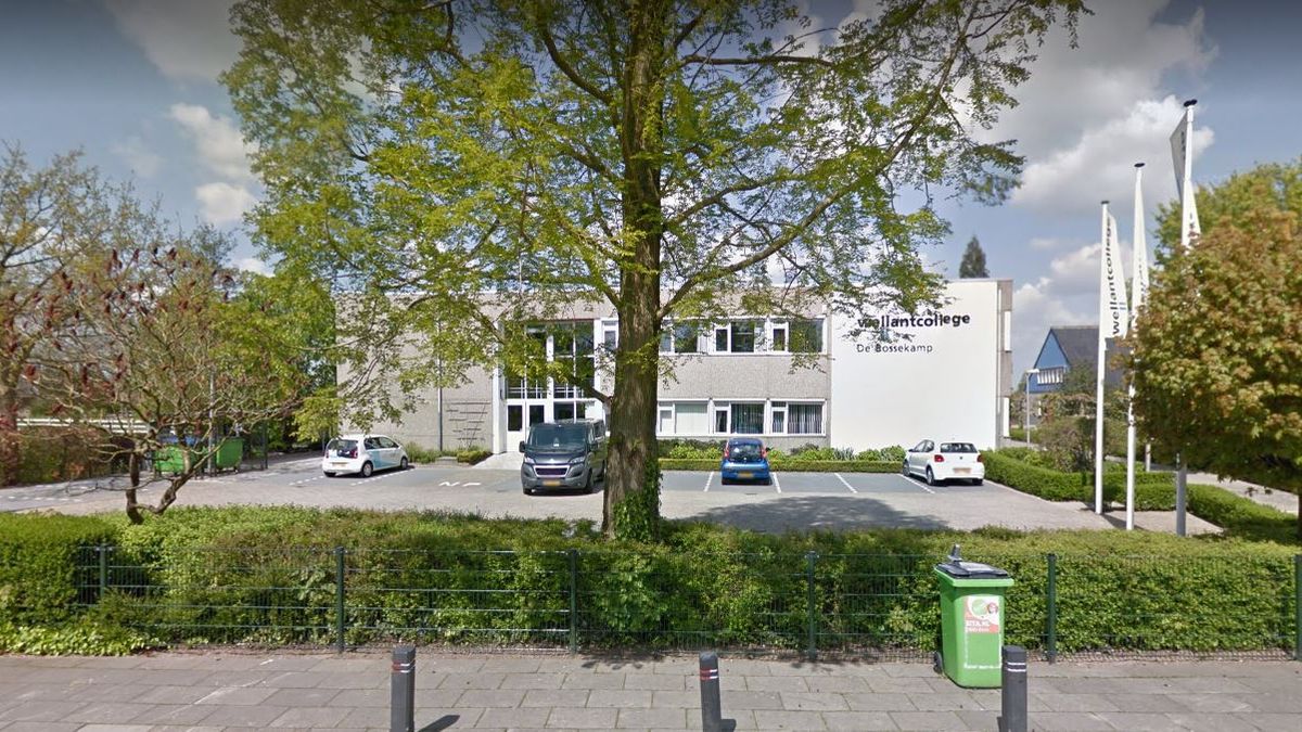 Scholen ontruimd vanwege brand Molenaarsgraaf