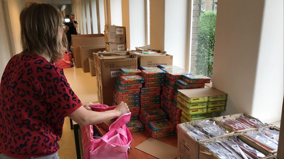 Deventer pakt 5000 zomerpakketten in voor kinderen in armoede