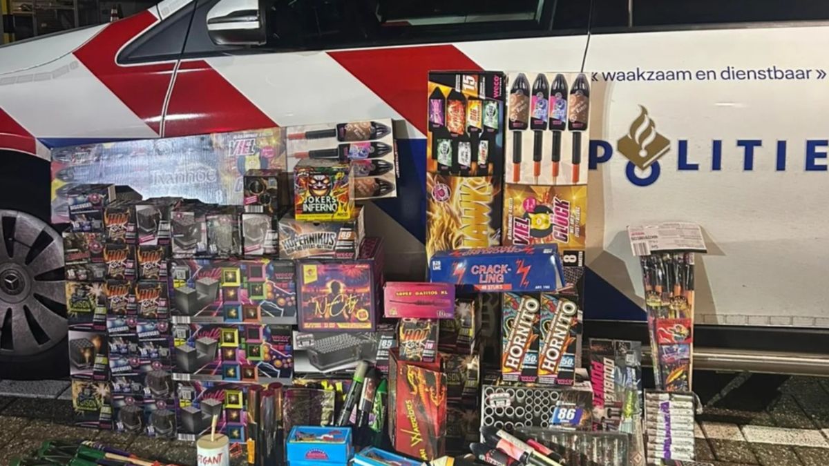 Tieners leiden politie naar woningen met illegaal vuurwerk