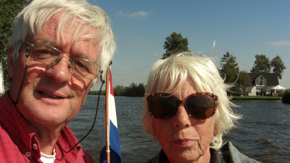 Willem Brouwer (83) wie mantelsoarger foar syn frou: "Ik voelde me de manager van een eenmanskliniek"