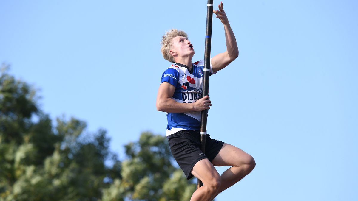 Bauke de Jong pakt Nederlandse titel fierljeppen, Germ Terpstra sprint opnieuw het verst