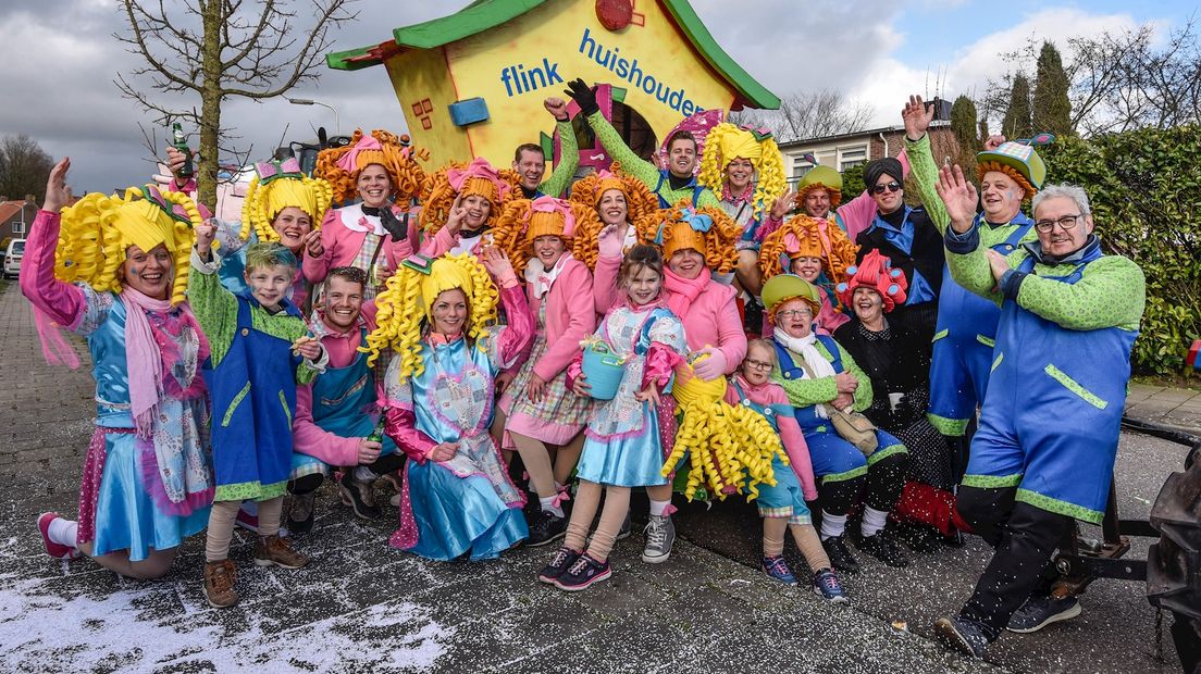 De carnavalsoptocht in Heeten 2018