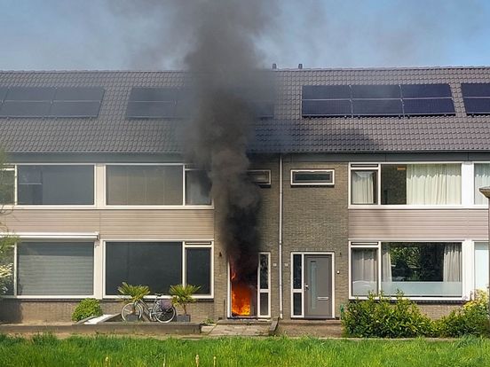 Kat uit woning gered bij brand in Amersfoort