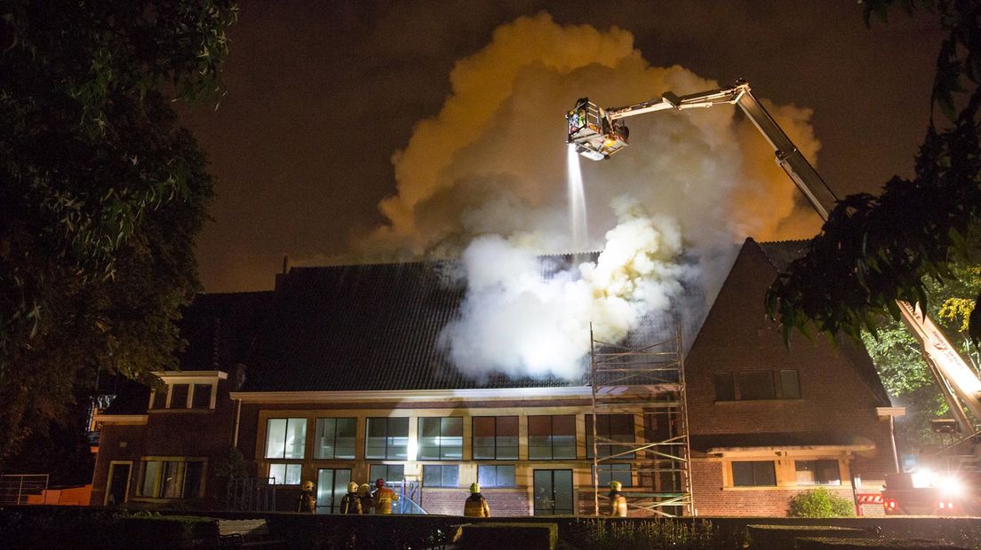 Grote brand Veerallee Zwolle