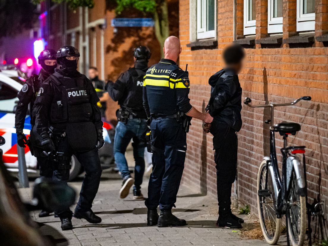 Voor de steekpartij zijn vier jongemannen aangehouden van tussen de 15 en 18 jaar