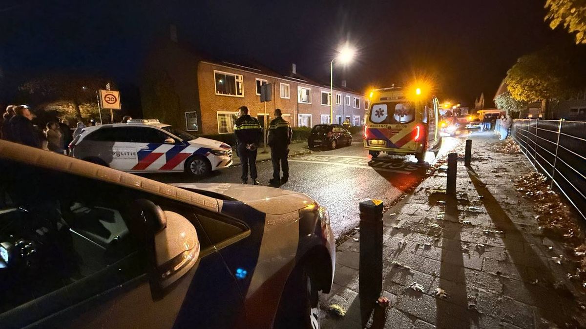 112 Nieuws: Trekker in vlammen op in Markelo