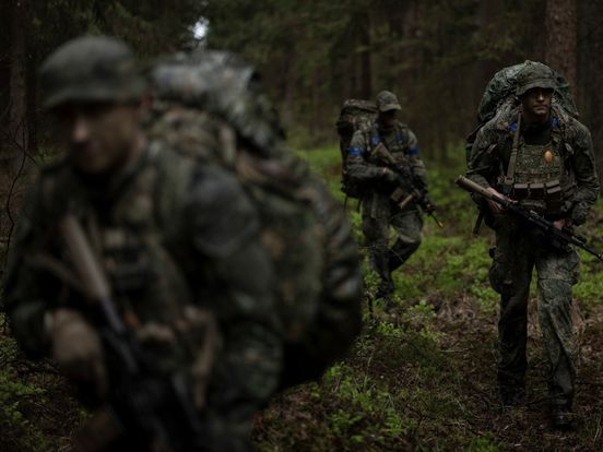 Defensie beschermt zijn onervaren militairen onvoldoende tijdens oefeningen