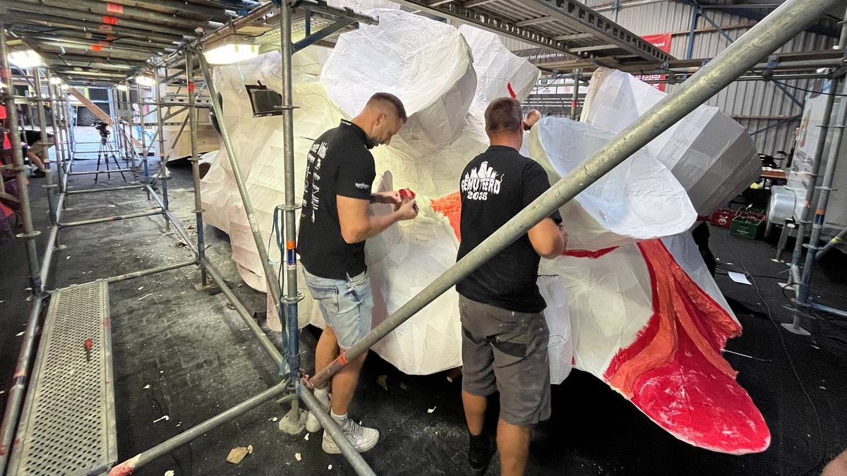 Fulnaho bouwt langste corsowagen ooit voor Corso Vollenhove