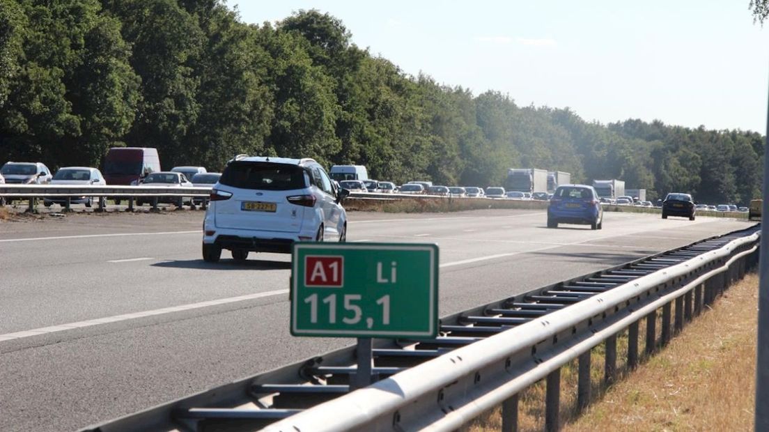 Rijstrook A1 afgesloten na ongeluk