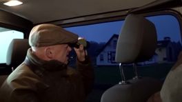 Vanuit de auto reeën tellen op het Sleenerzand