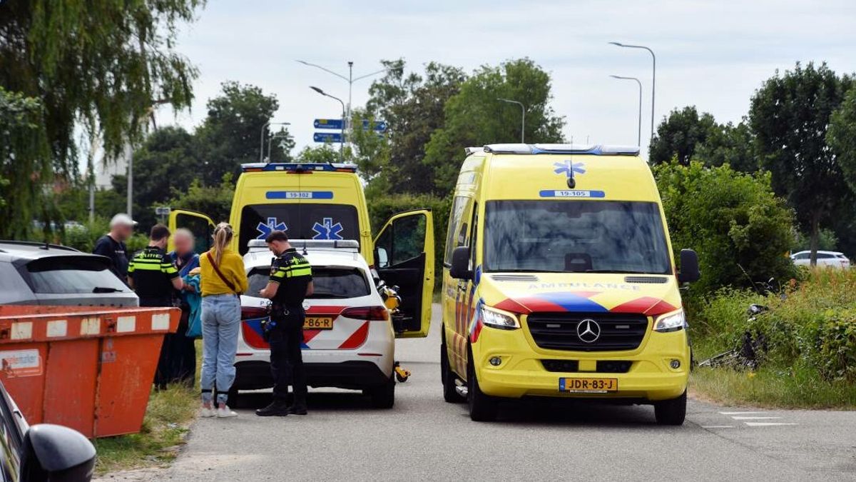 Fatbiker rijdt door na aanrijding, slachtoffer naar het ziekenhuis