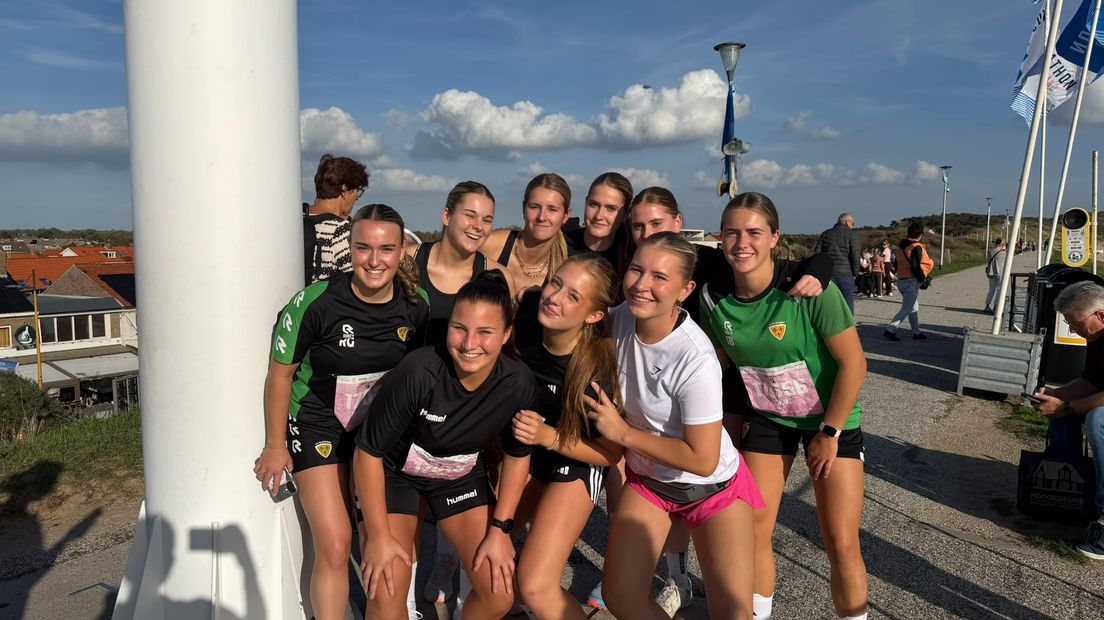Deze vriendinnen lopen de 10 kilometer van de Ladiesrun