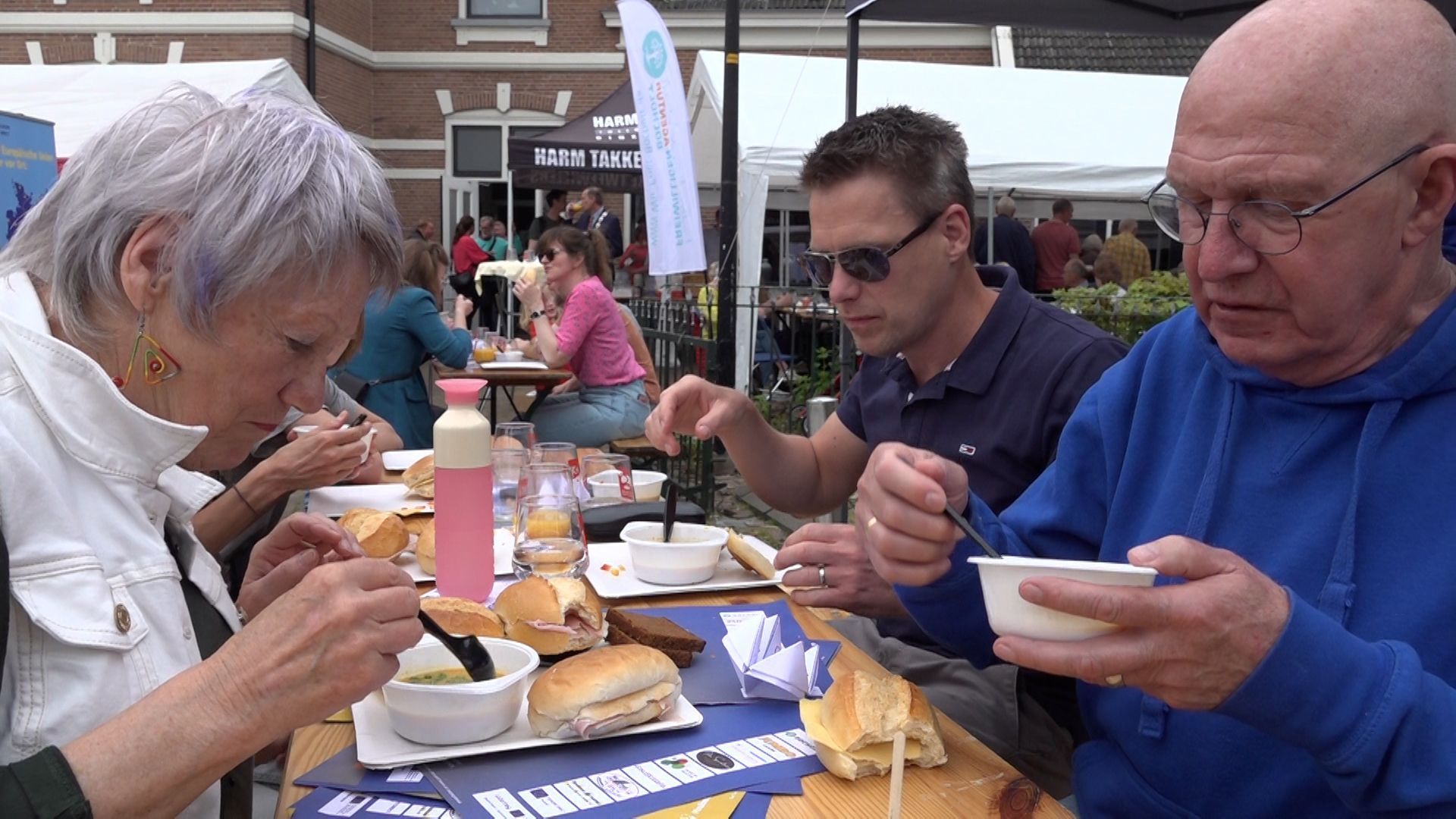 Vrijheidsmaaltijd brengt Winterswijk samen op Bevrijdingsdag.