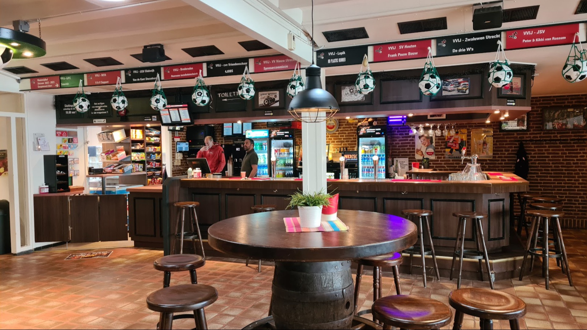 Voetbalclub VVIJ weigert resterende 10 minuten tegen Faja Lobi te spelen na geweld