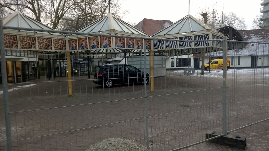 De sloop in het oude dierenpark is begonnen (Rechten: Frits Emmelkamp/RTV Drenthe)