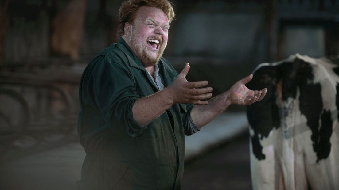 Acteur Fabian Jansen in het toneelstuk Maalkop (Rechten: PeerGroup)