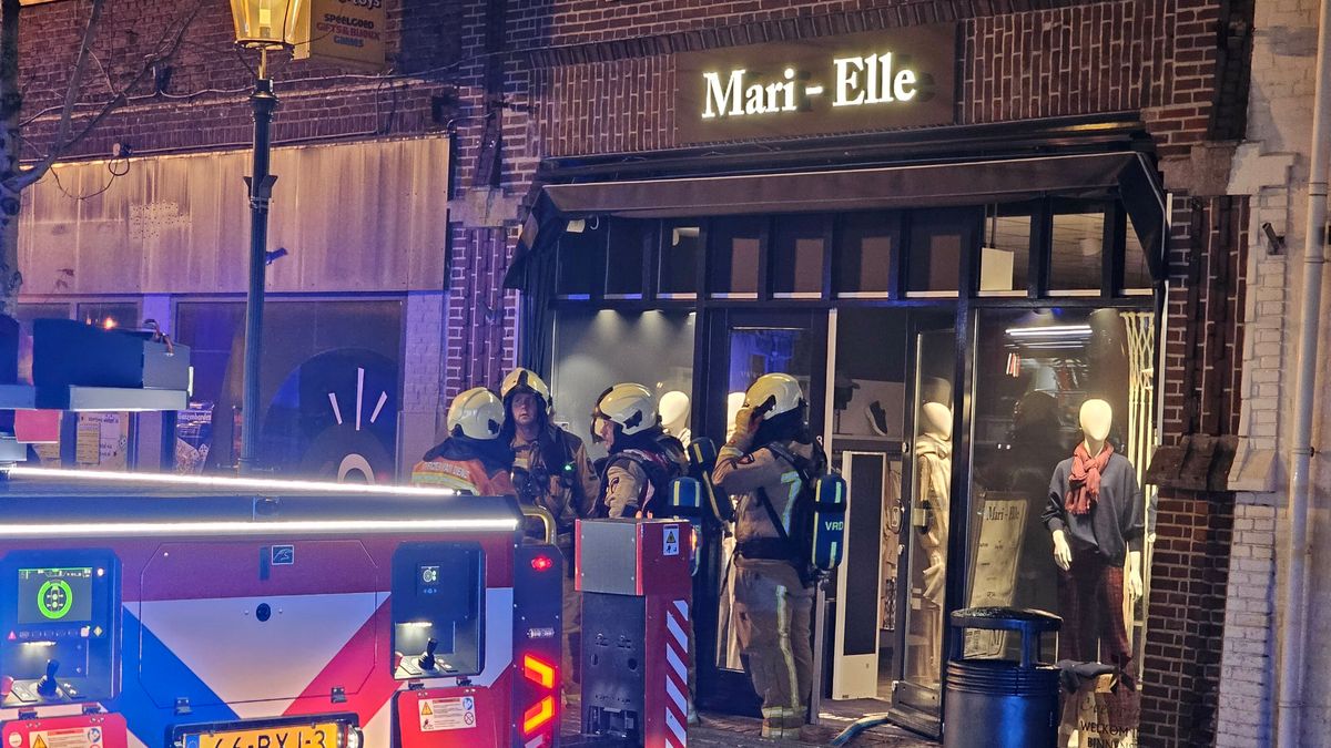 Modezaak voorlopig dicht na brand: 'Alle kleding is verloren gegaan'